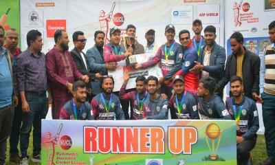 উৎসব ও আনন্দের মাঝে পর্দা নামলো মাল্টিমিডিয়া জার্নালিস্ট ক্রিকেট লিগের তৃতীয় আসর