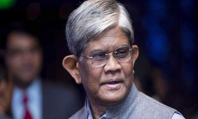 ‘সরি টু সে’, আগের গভর্নররা সরকারের এজেন্ট হিসেবে কাজ করেছেন: অর্থ উপদেষ্টা